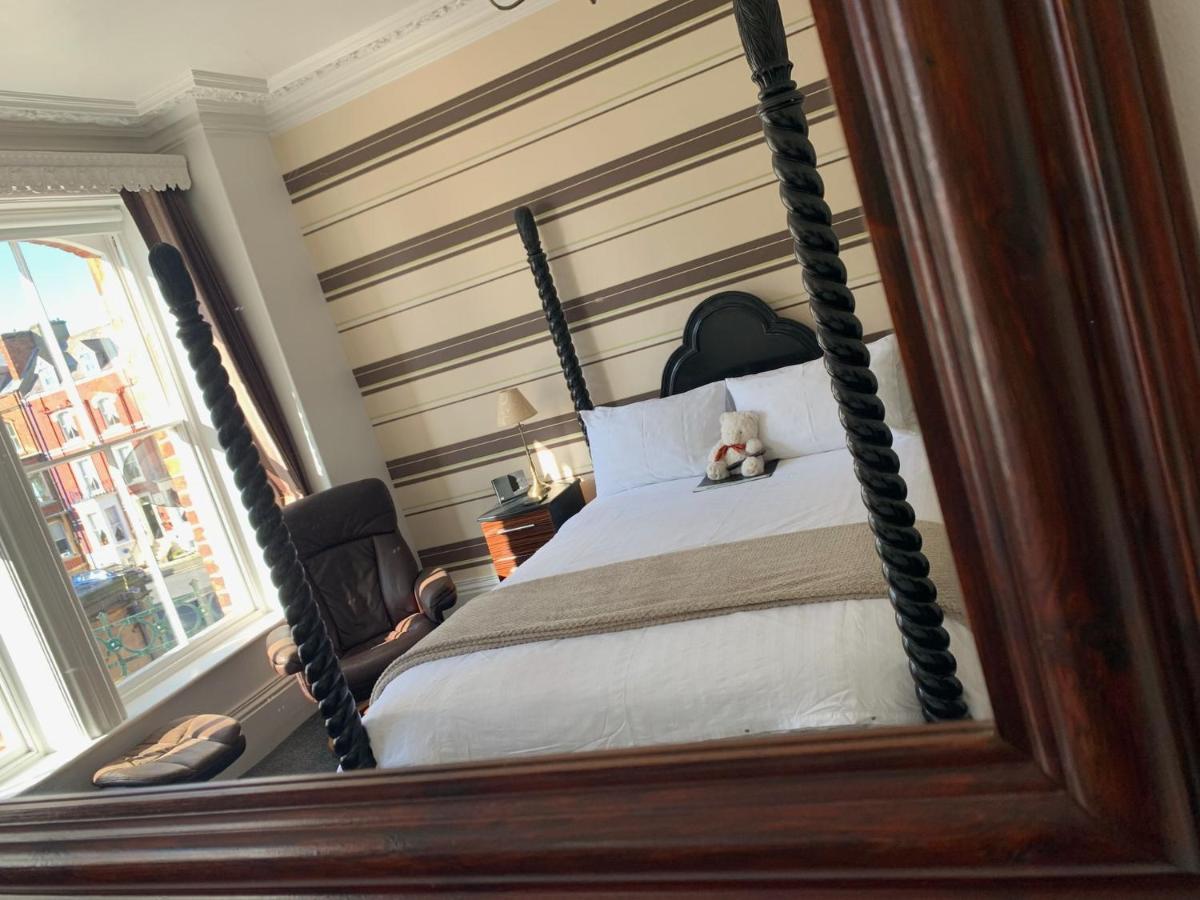The Middleham Bed & Breakfast Whitby Luaran gambar